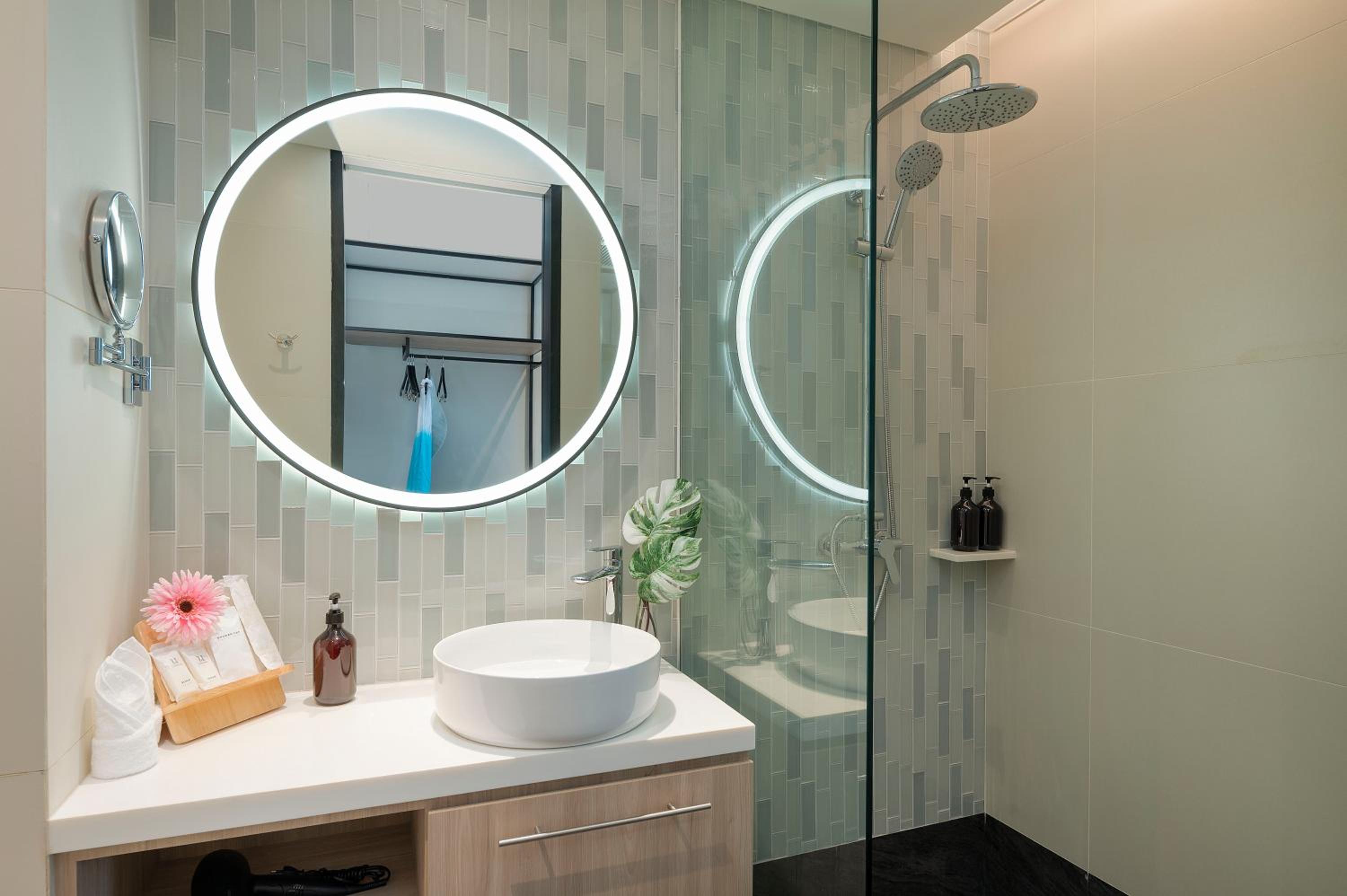 JonoX Phuket Karon Hotel 37/42