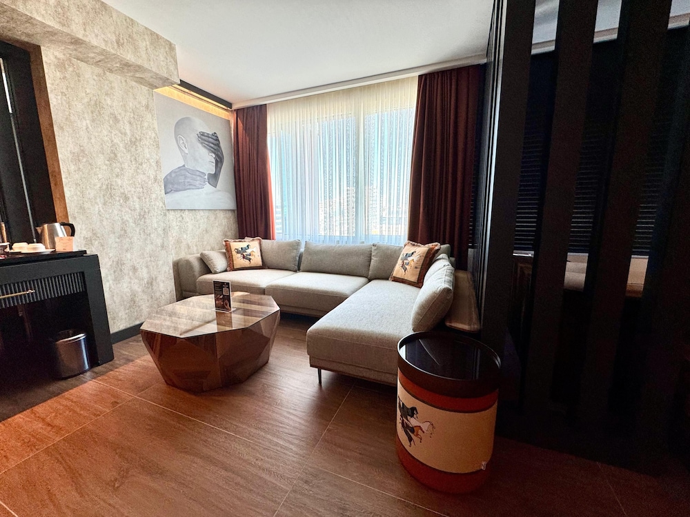 Sirin Park 44/62
