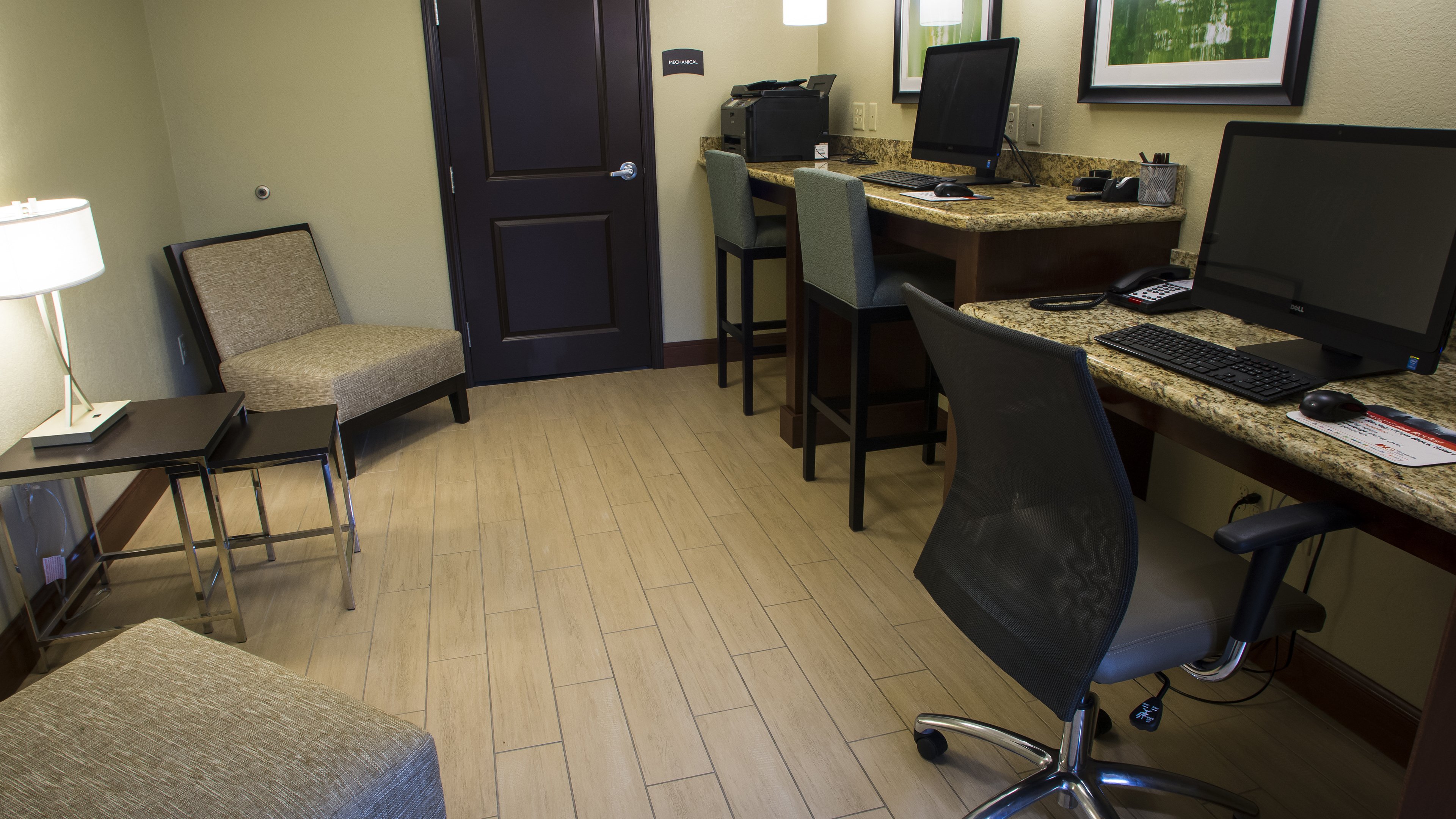 STAYBRIDGE SUITES LEXINGTON 52/55