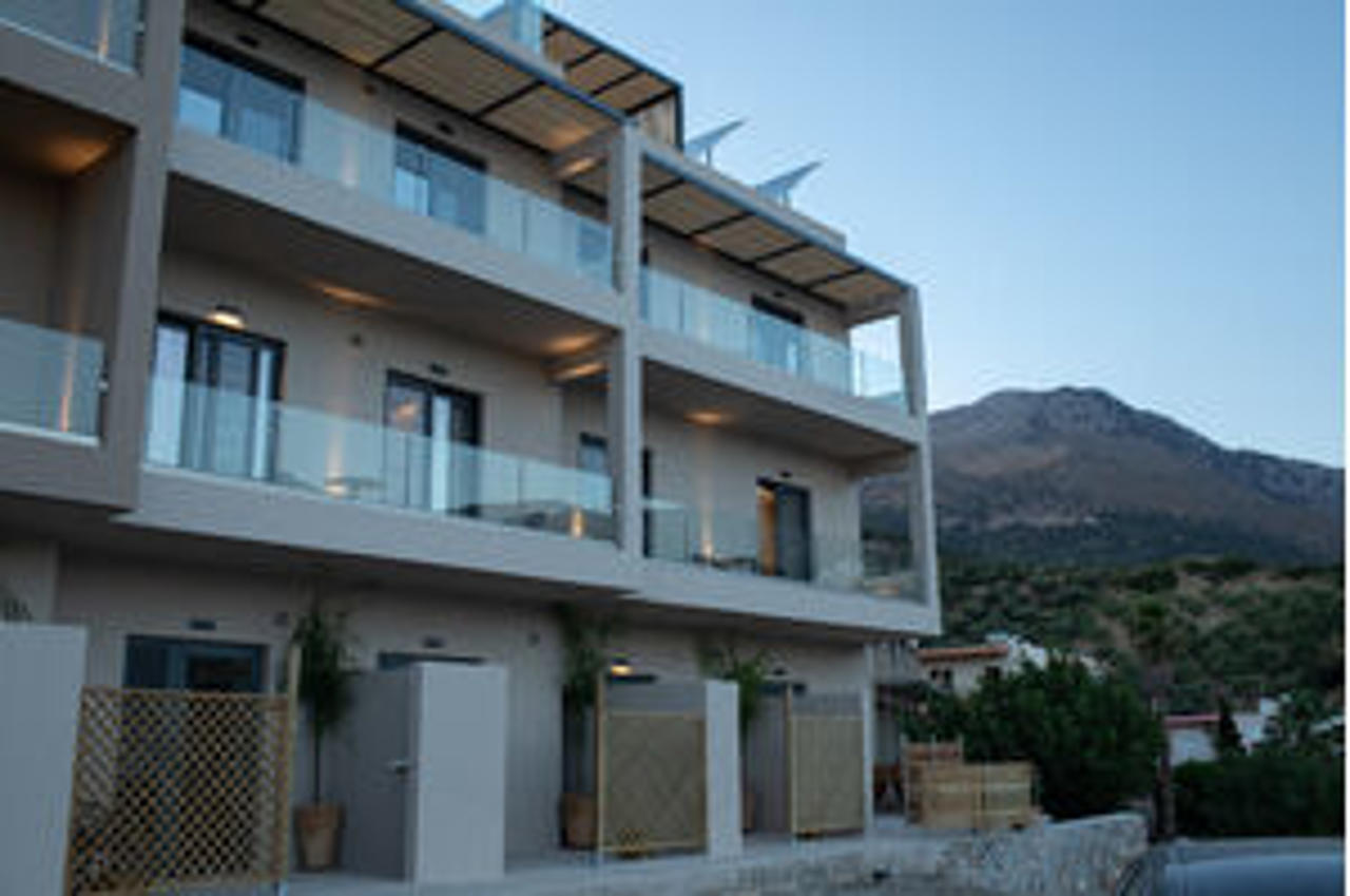 Lumo Boutique Suites