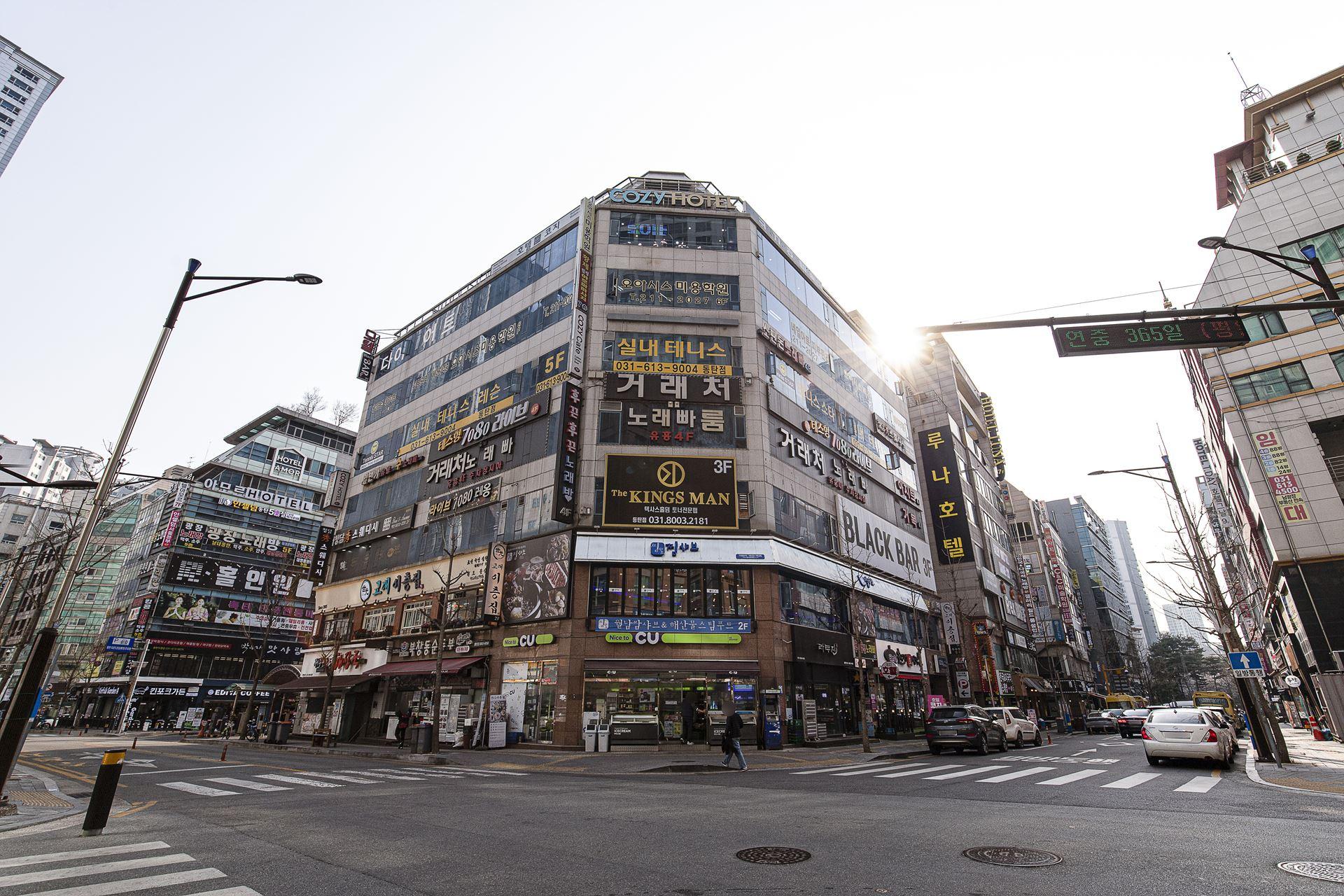 Cozy Hotel Dongtan 70/70