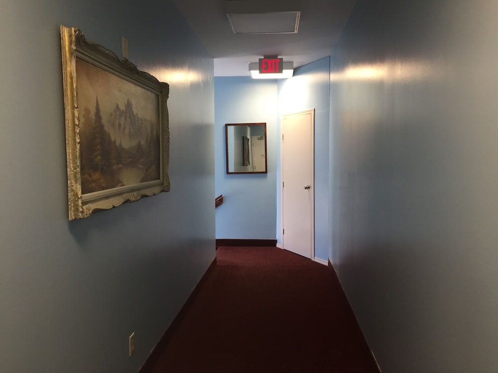 Travel Inn Suites Innisfail 28/46