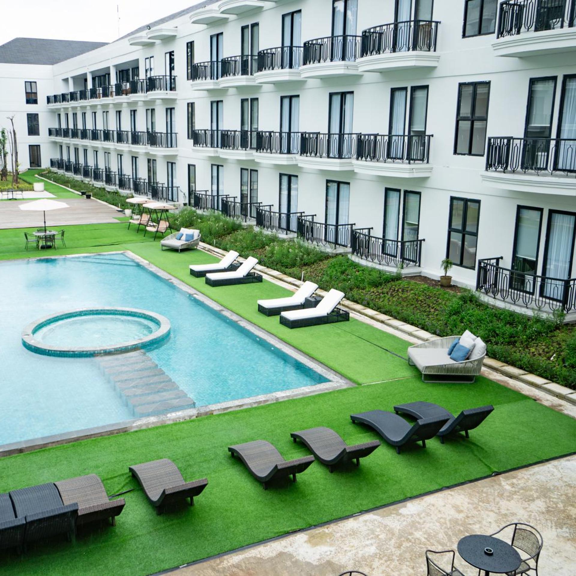 Eminence Golf and Resort Lembang Bandung 50/61