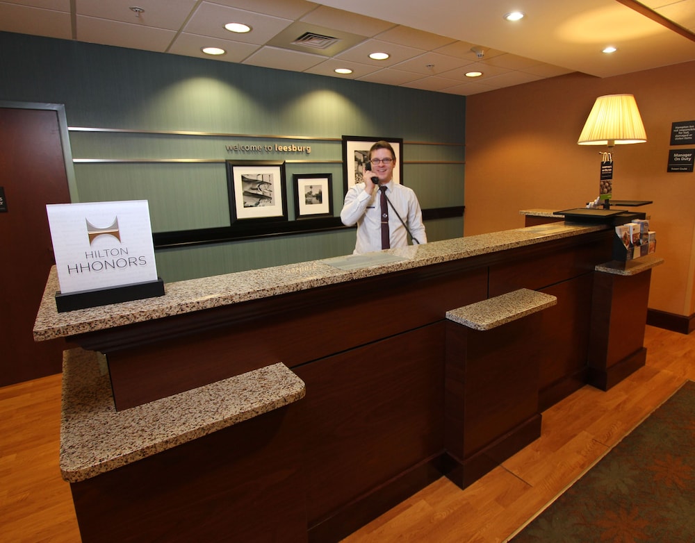 Hampton Inn Leesburg Tavares Fl 11/54