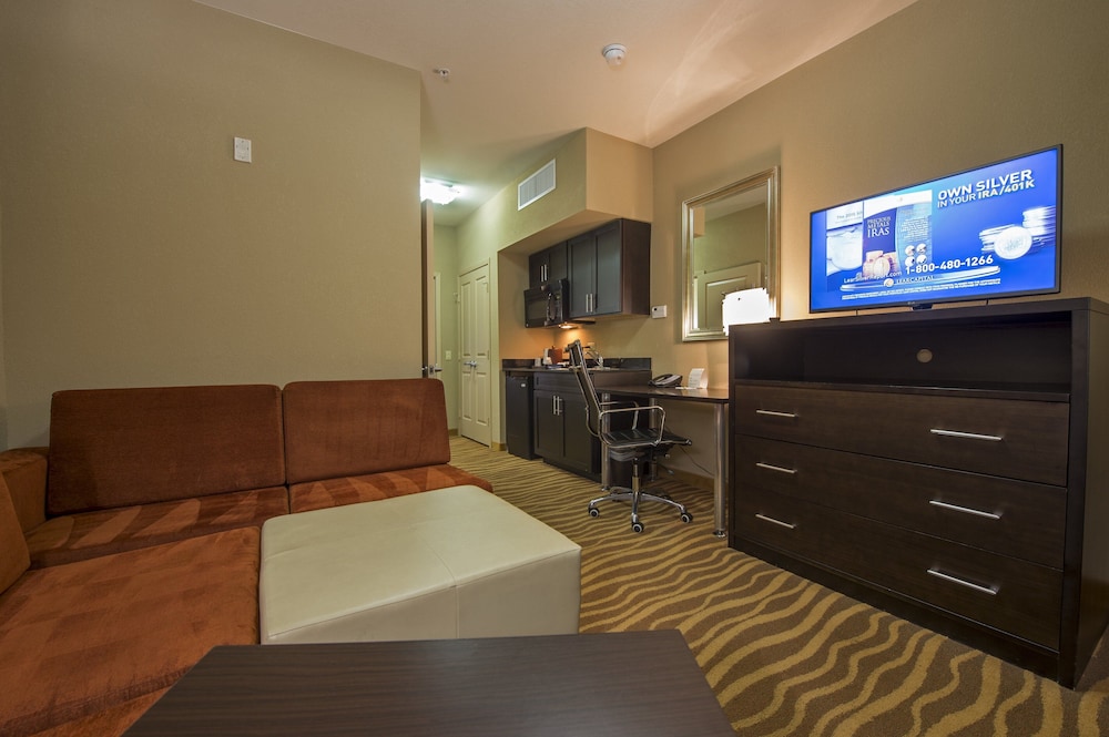 DoubleTree by Hilton Houston Westchase 6/39