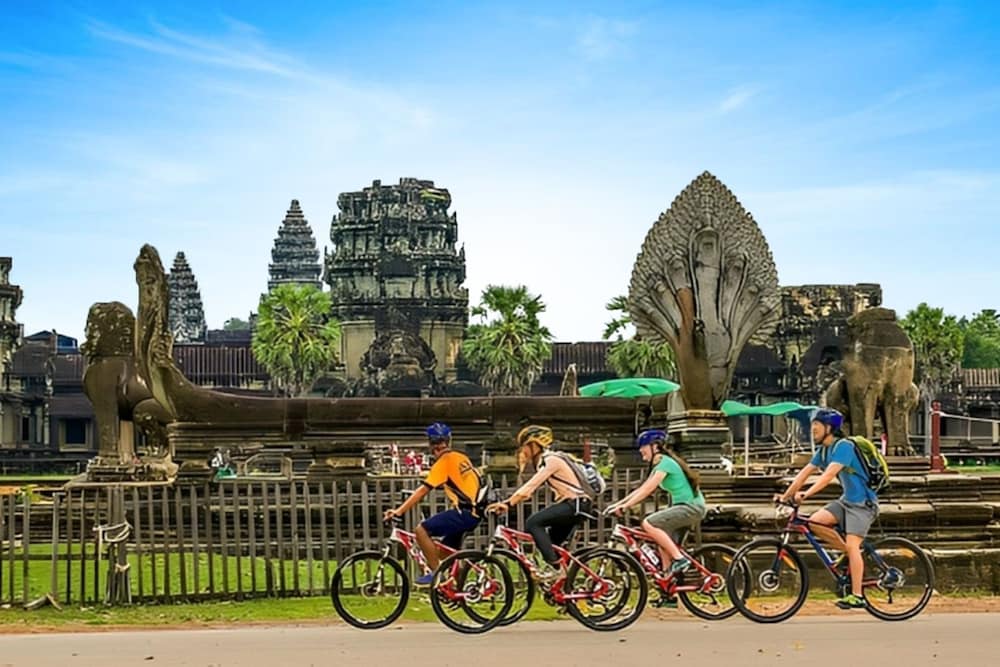 ANGKOR PARADISE HOTEL 38/50