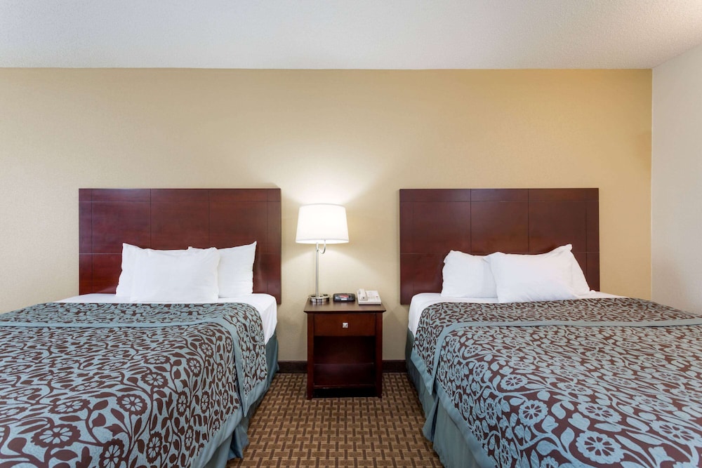 Days Inn by Wyndham Reidsville 4/19