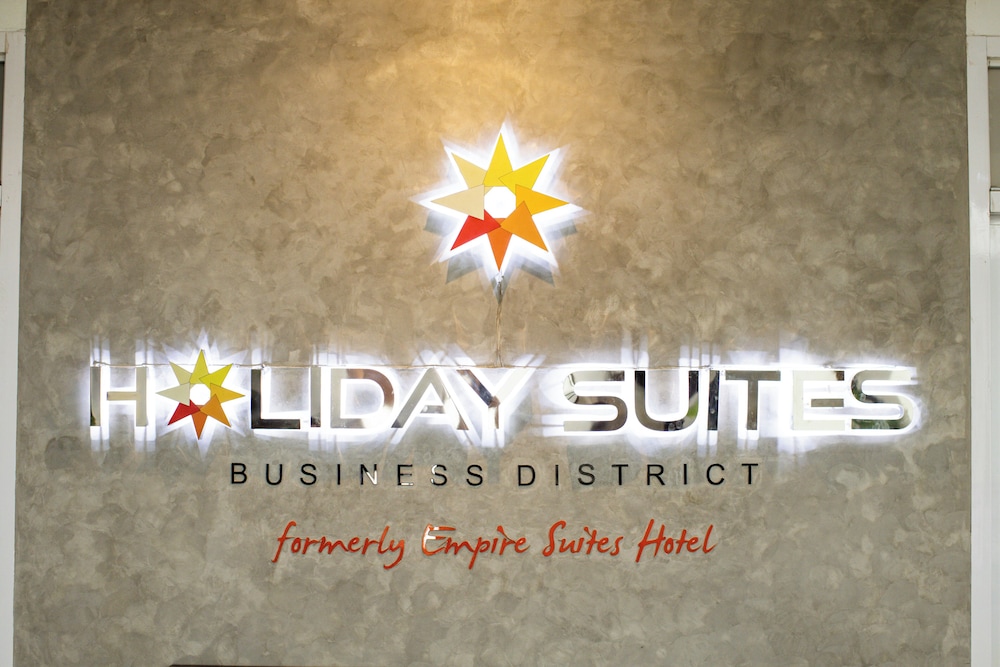Holiday Suites Business District 44/49