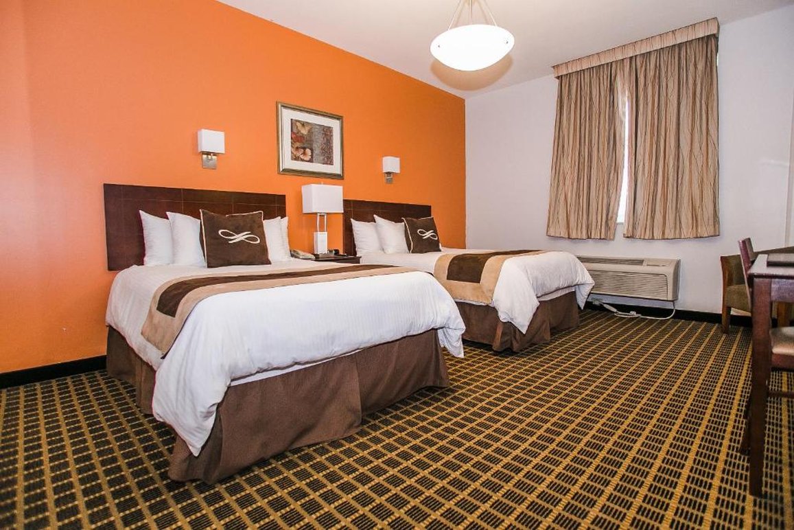 Deluxe, Suite