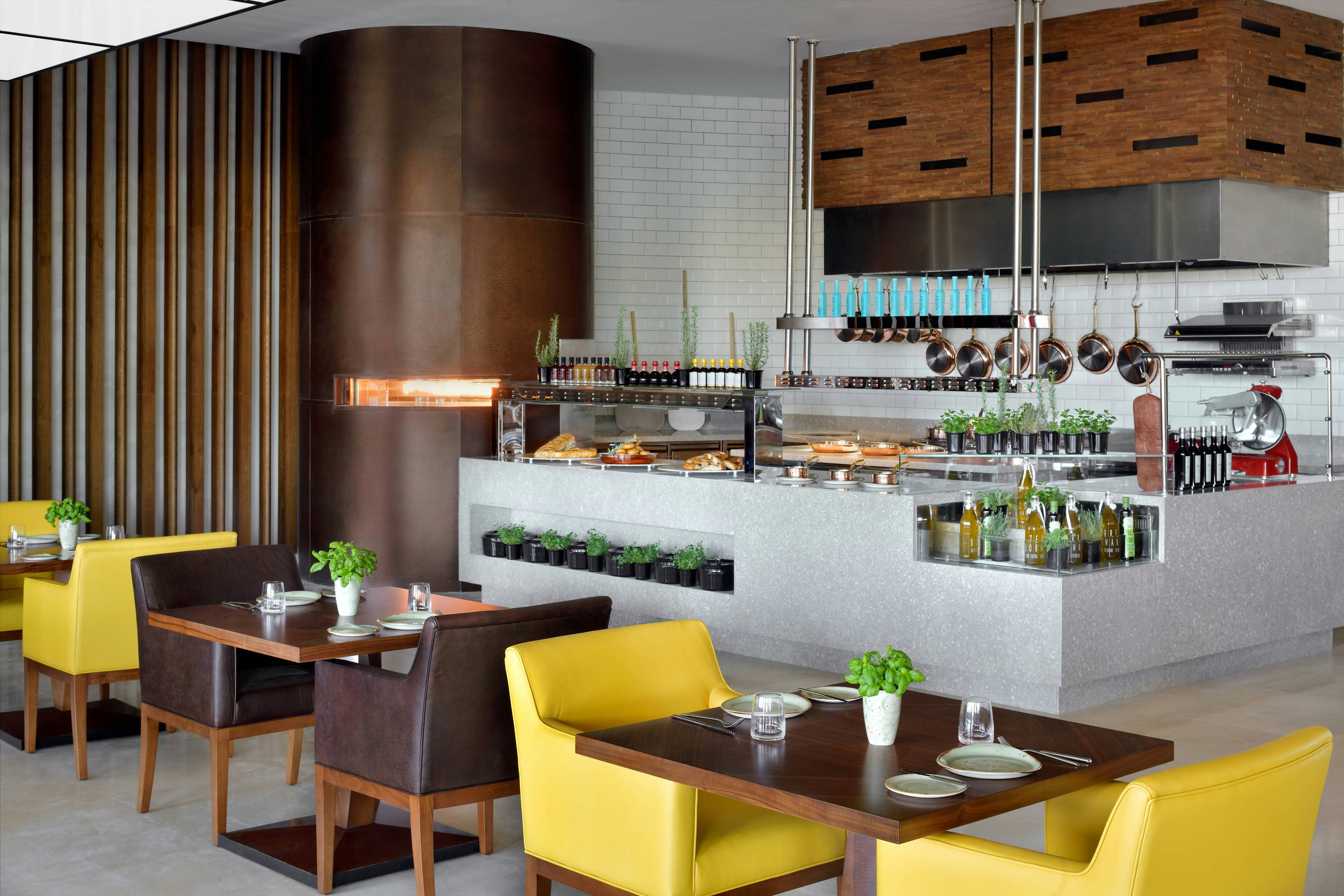 Jw Marriott Muscat 36/50