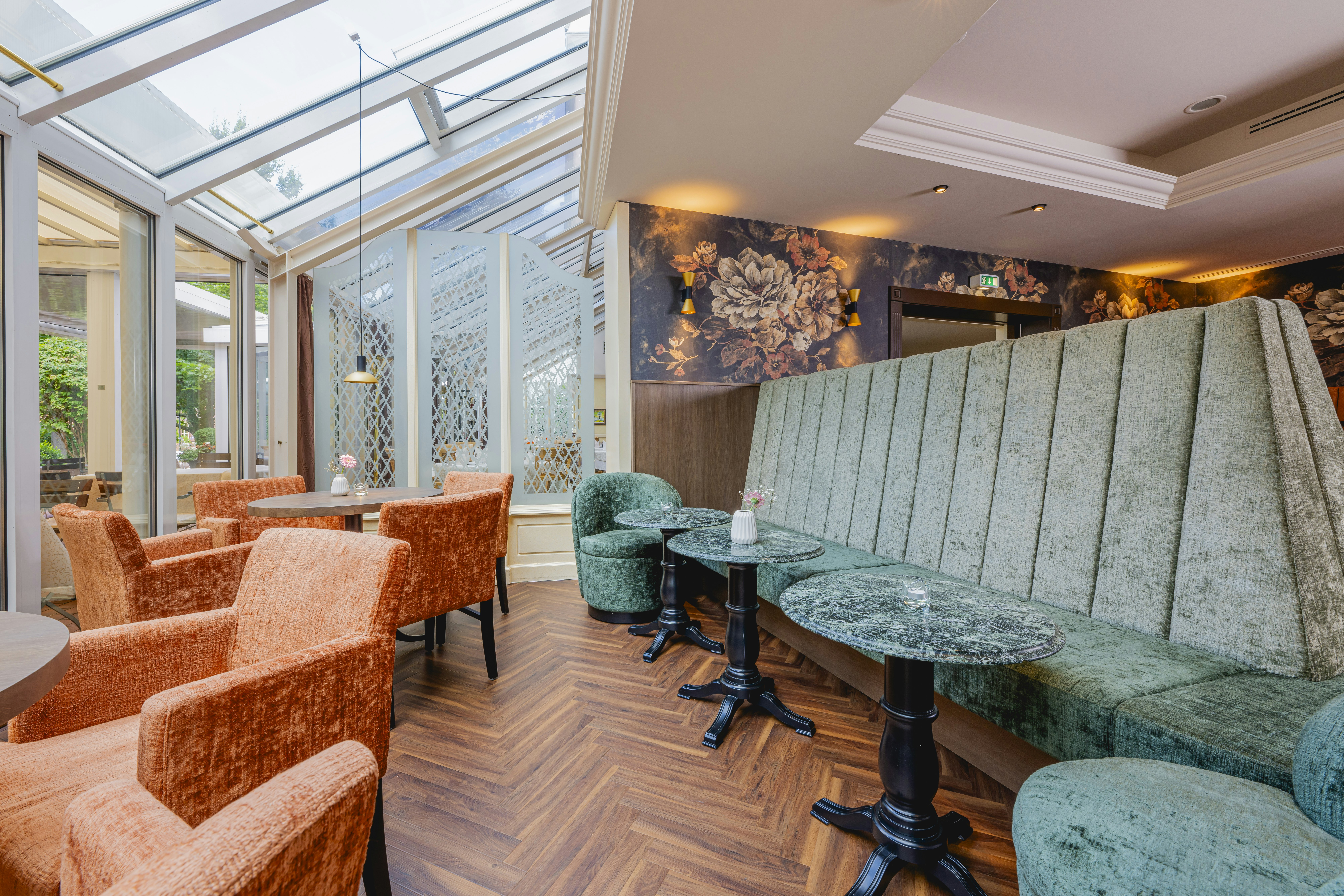 TOP Hotel am Schlosspark 25/54