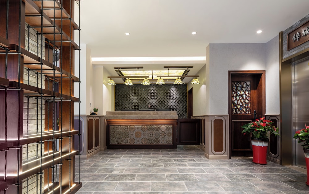 Lobby at Nostalgia Hotel (KuanZhai Alley ChengDu), CHENGDU