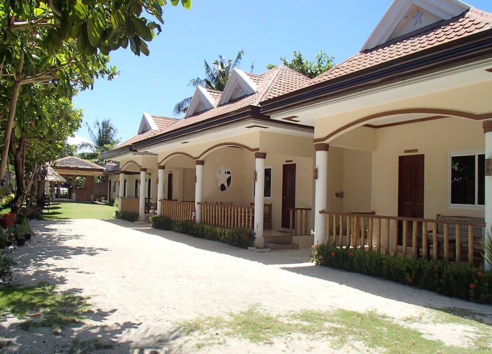 Malapascua Starlight Resort 2/27