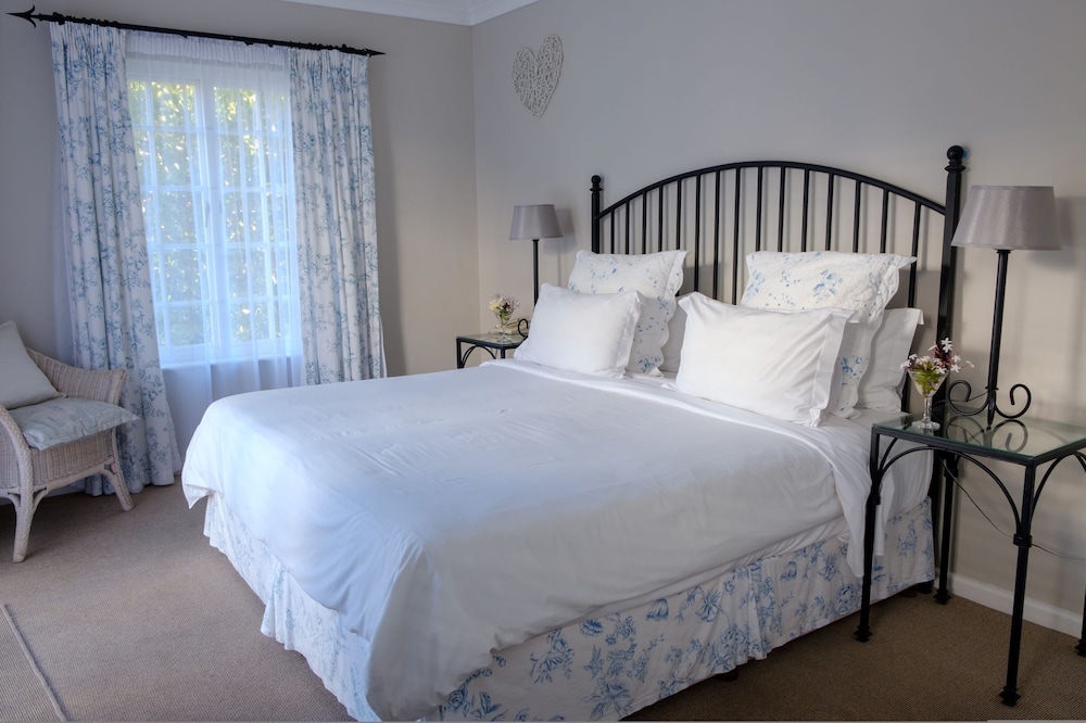 White Lodge Constantia Guest House 12/59