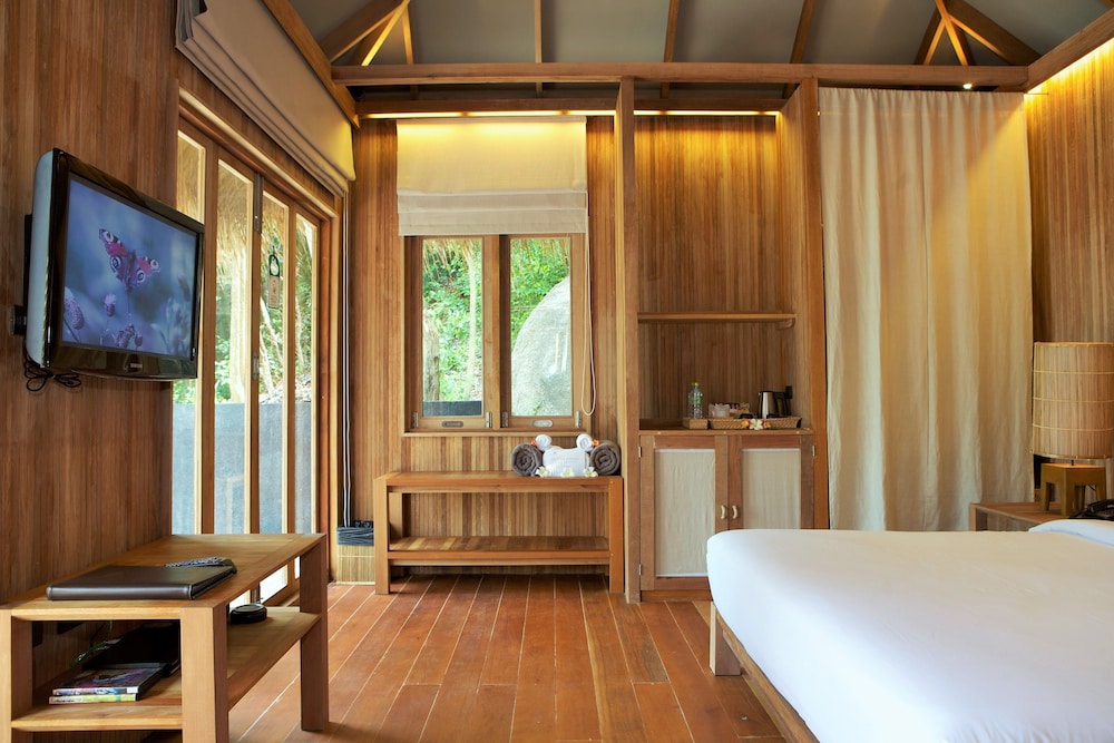 Haad Tien Beach Resort 9/44