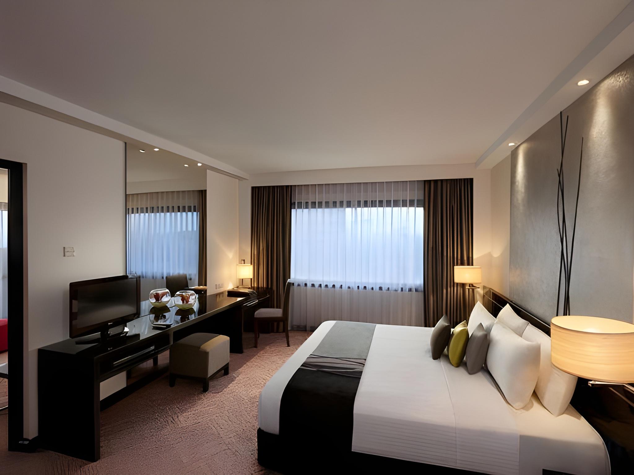 Cilantro, Suite, King Bed