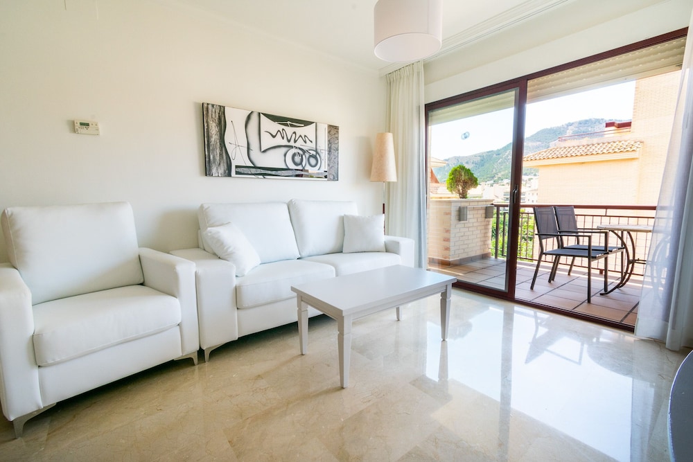 Albir Confort Avenida 33/60