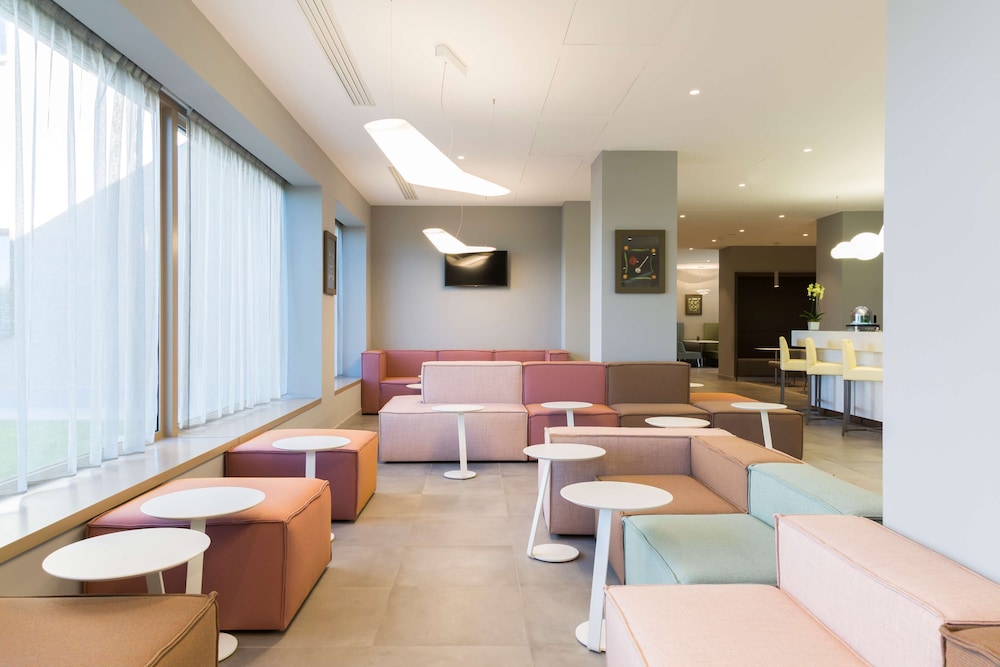 HAMPTON BY HILTON ROME EAST 32/51