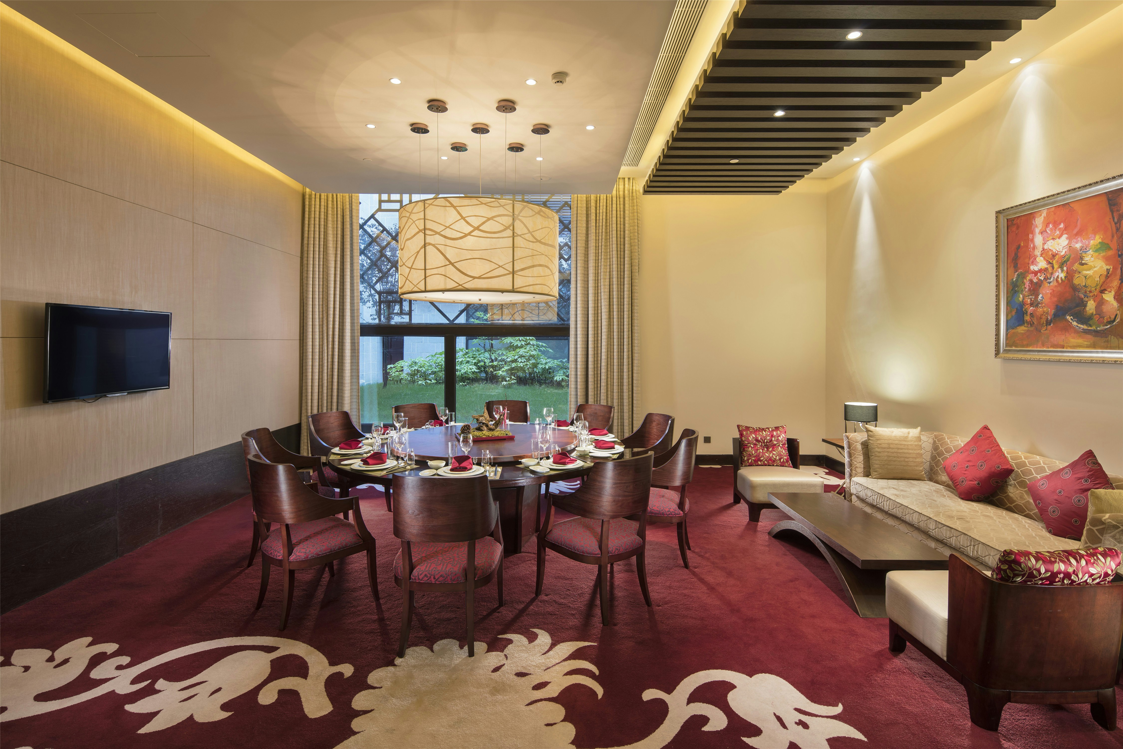HILTON LINZHI RESORT 30/50