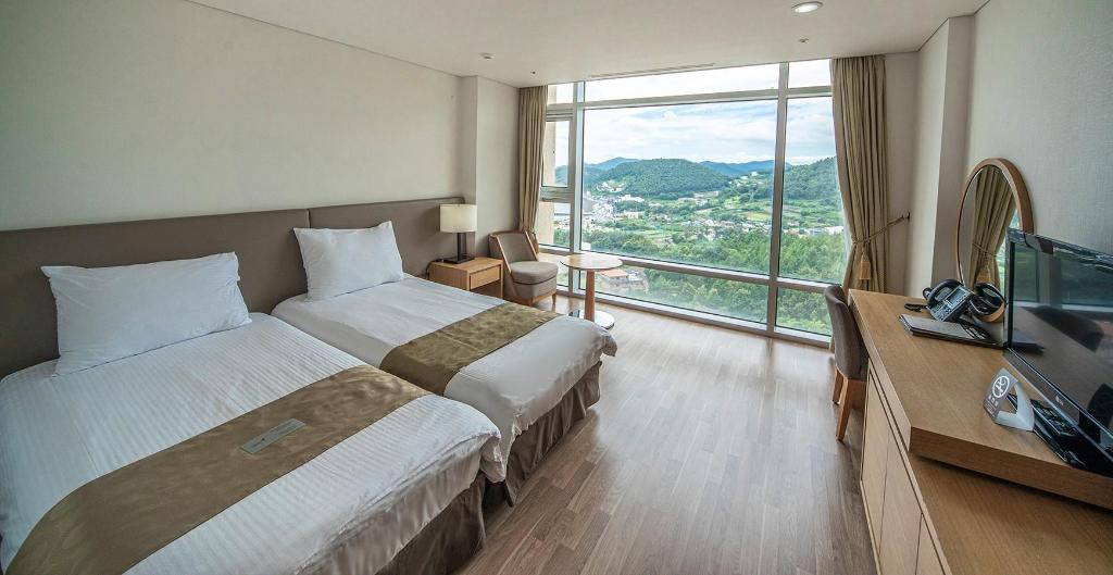 Ondol, Twin Beds
