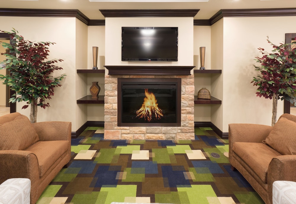 Holiday Inn Express Hotel And Suites Omaha I 80 37/53