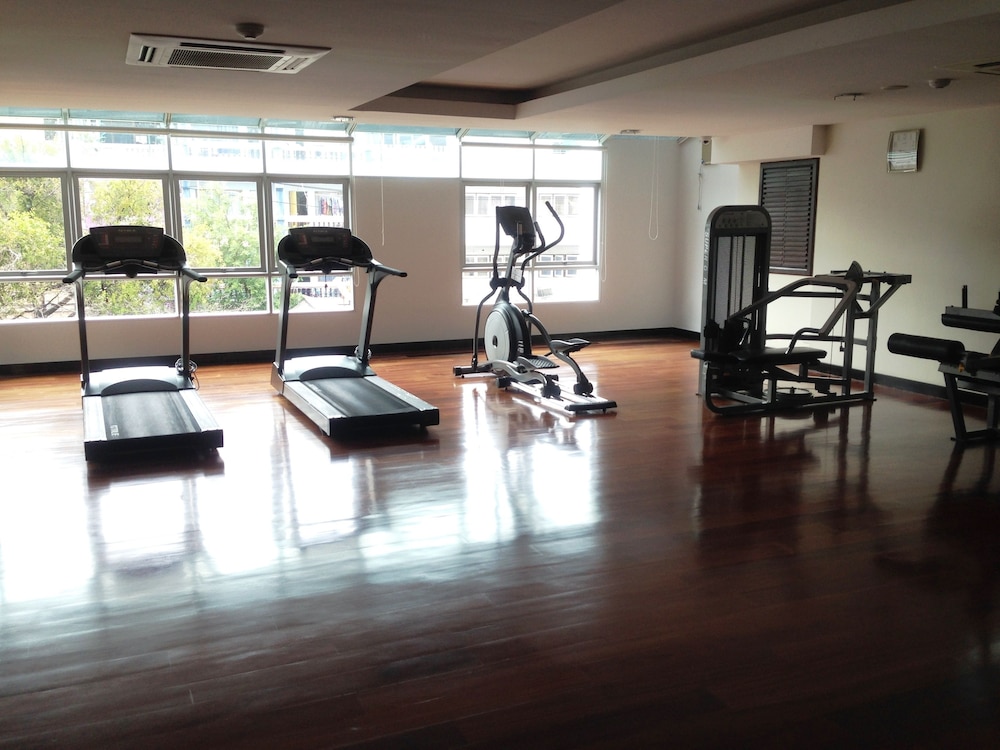 August Suites 40/69