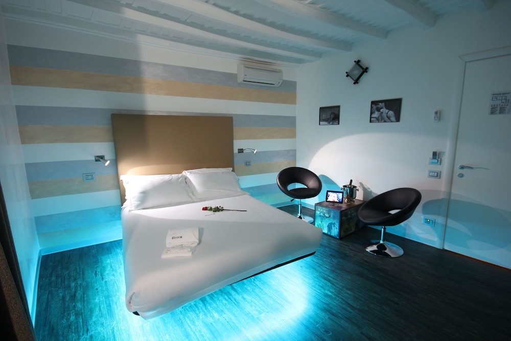 Irooms Spanish Steps Roma 19/58