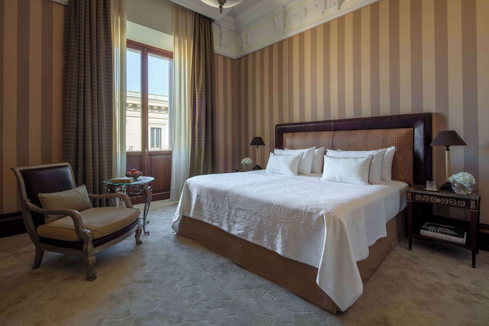 2 BEDROOMS, PRESIDENTIAL, SUITE