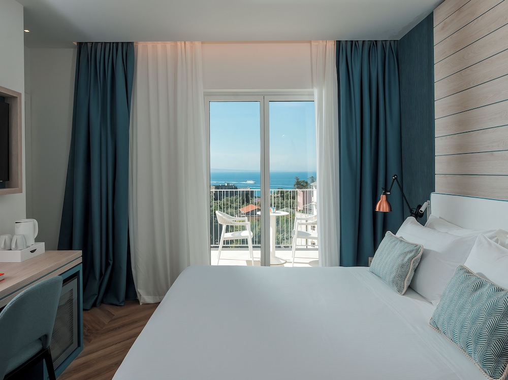 غرفة سوبيريور، Hotel Tirrenia 2/5