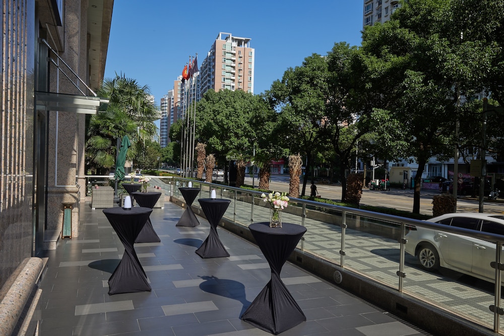 Renaissance Pudong 20/41