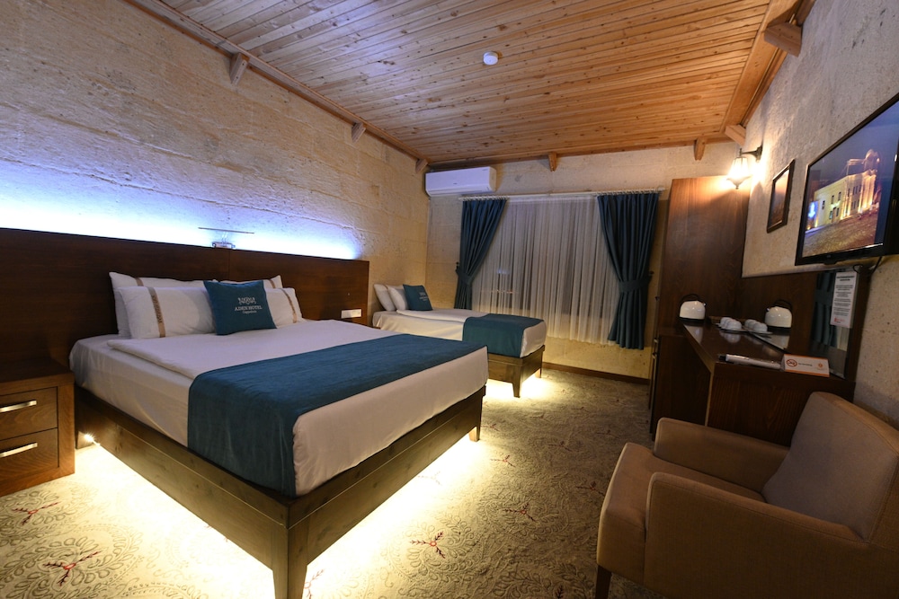 Standard, Triple, 1 Double and 1 Single Bed