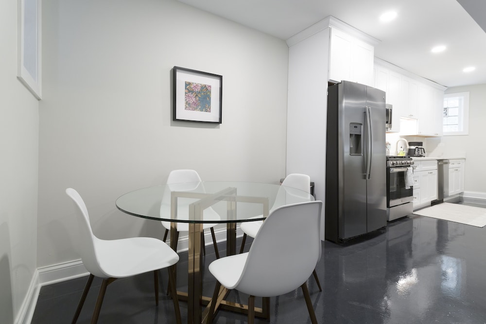Wicker Park Inn 43/50
