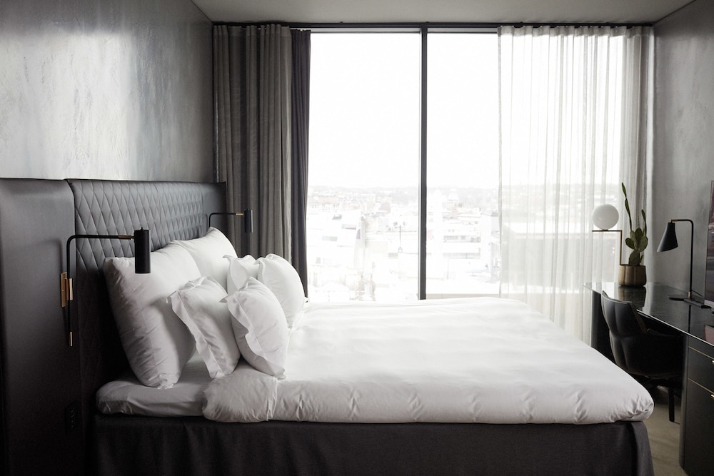 At Six An Ascend Hotel Collection Member 16/52