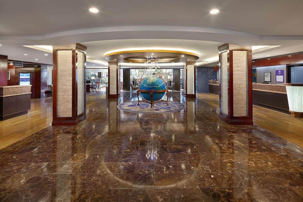 Hyatt Regency Buffalo 10/60