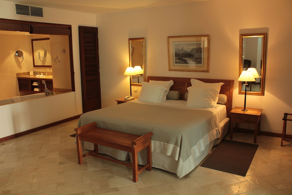 Suite, Double Bed, Pool Access