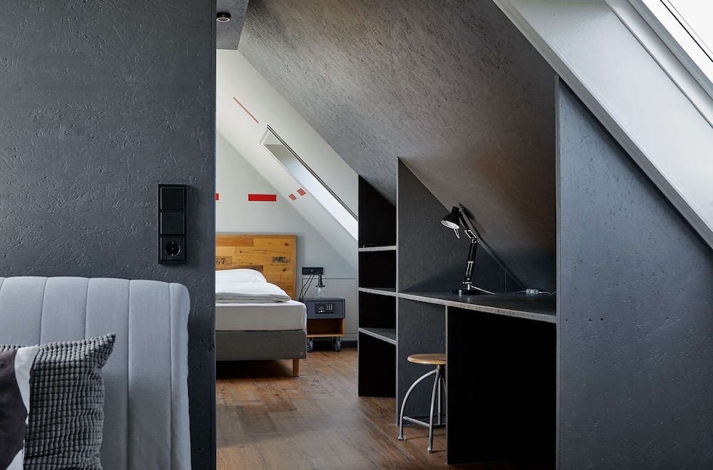 Kroger By Underdog Hotels 5/52