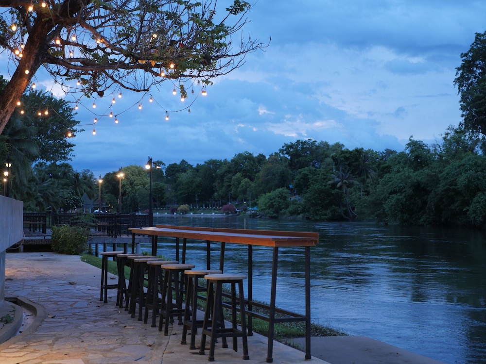 Royal Riverkwai Resort And Spa 45/50