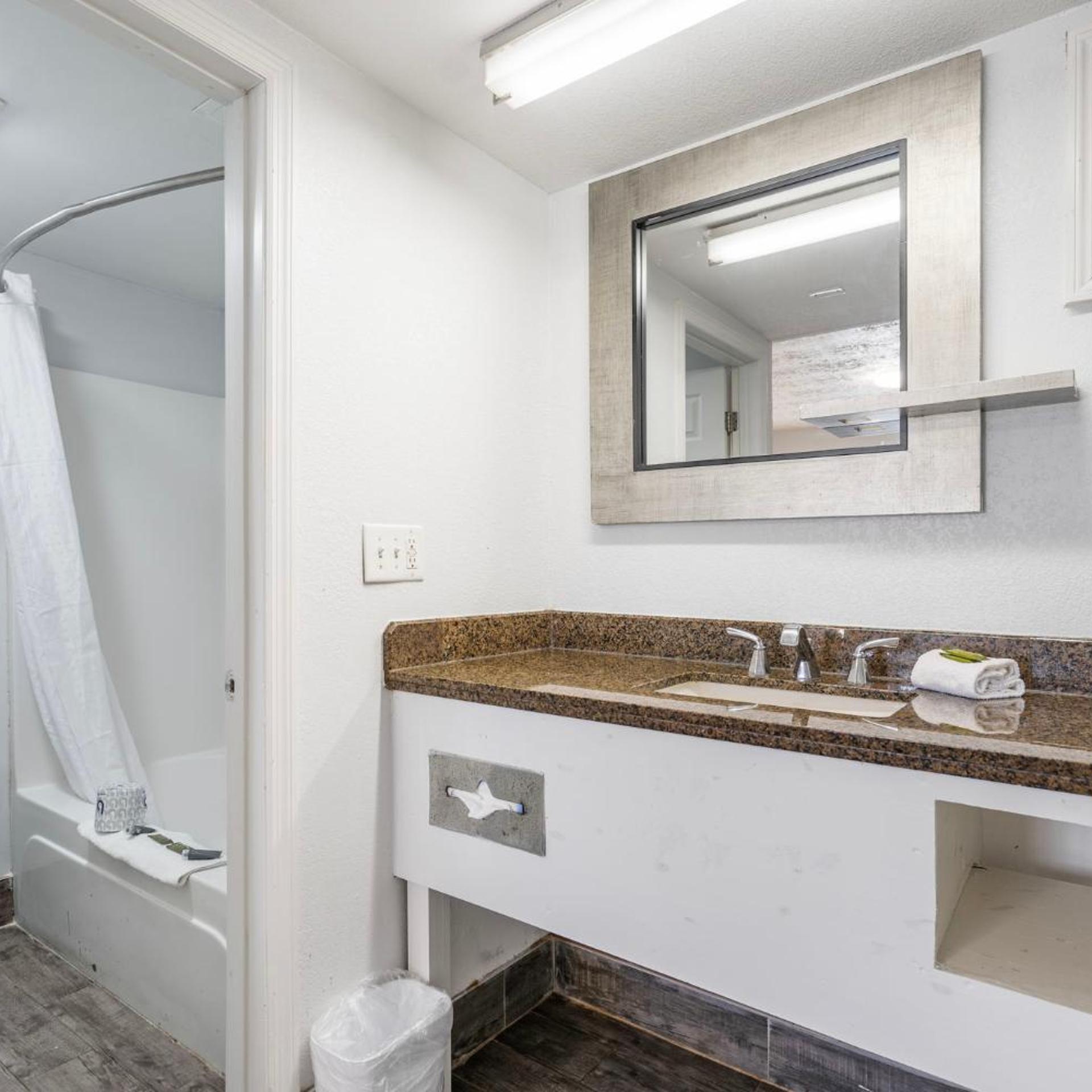 Budgetel Inns & Suites Augusta Downtown 26/27