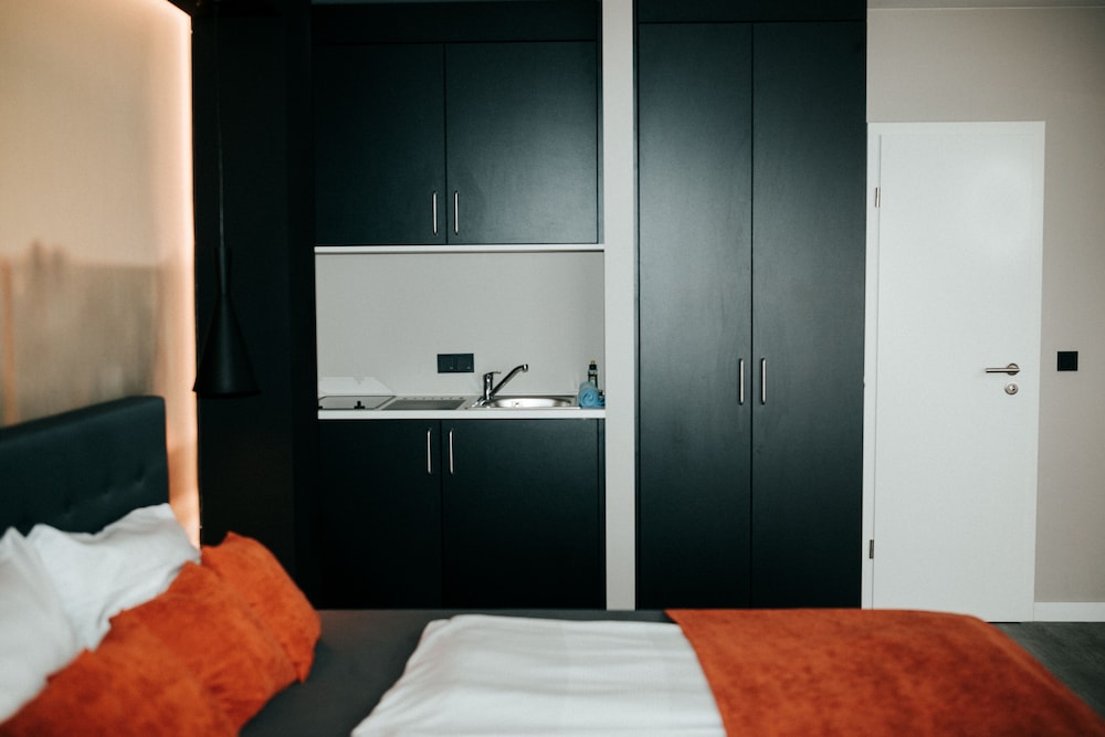 JustStay Ratingen Hotel & Apartments 20/50
