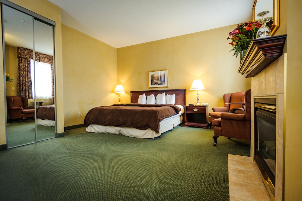 Peterborough Inn & Suites Hotel 15/64