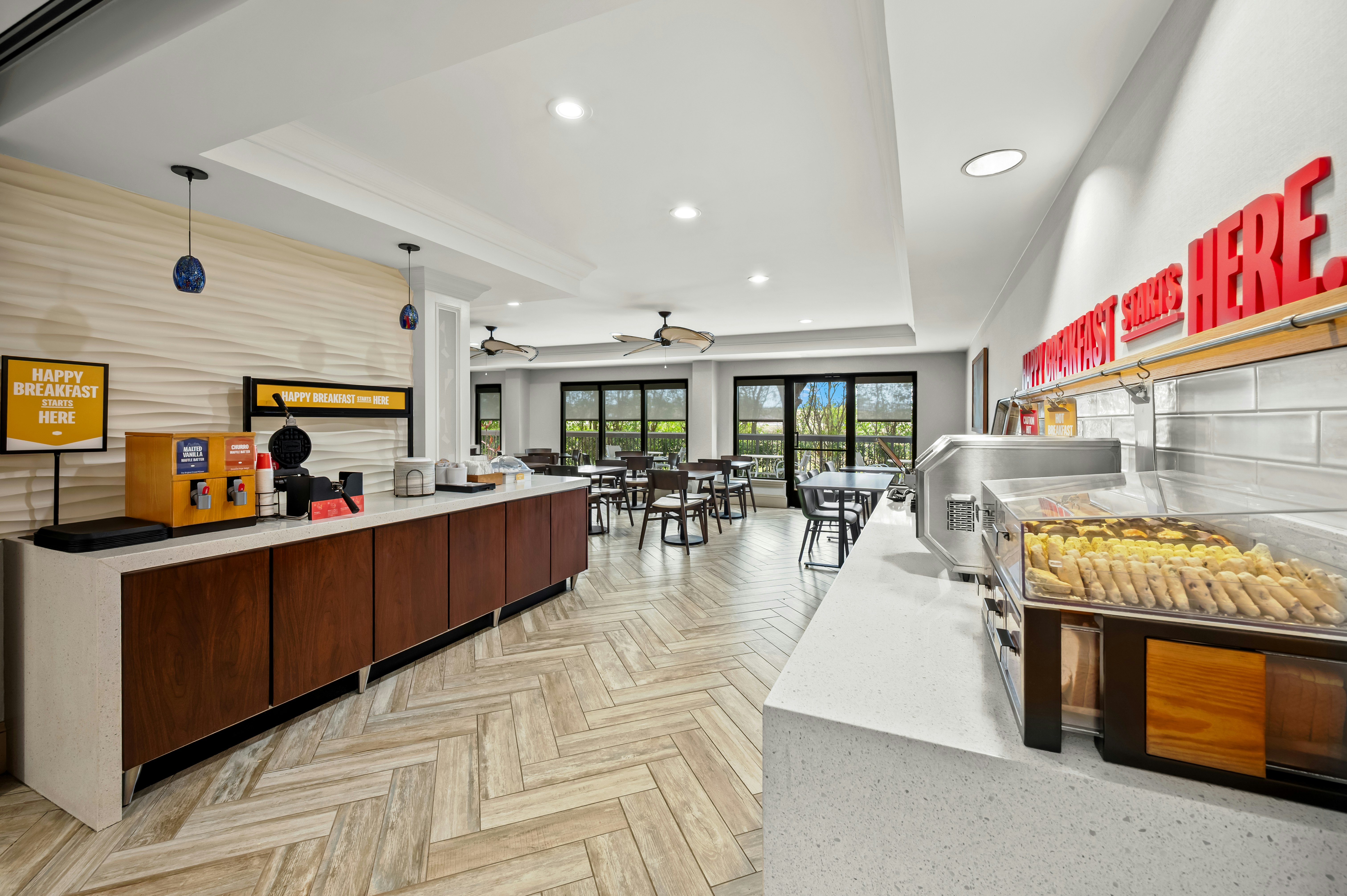 HAMPTON INN NAPLES I-75 18/59