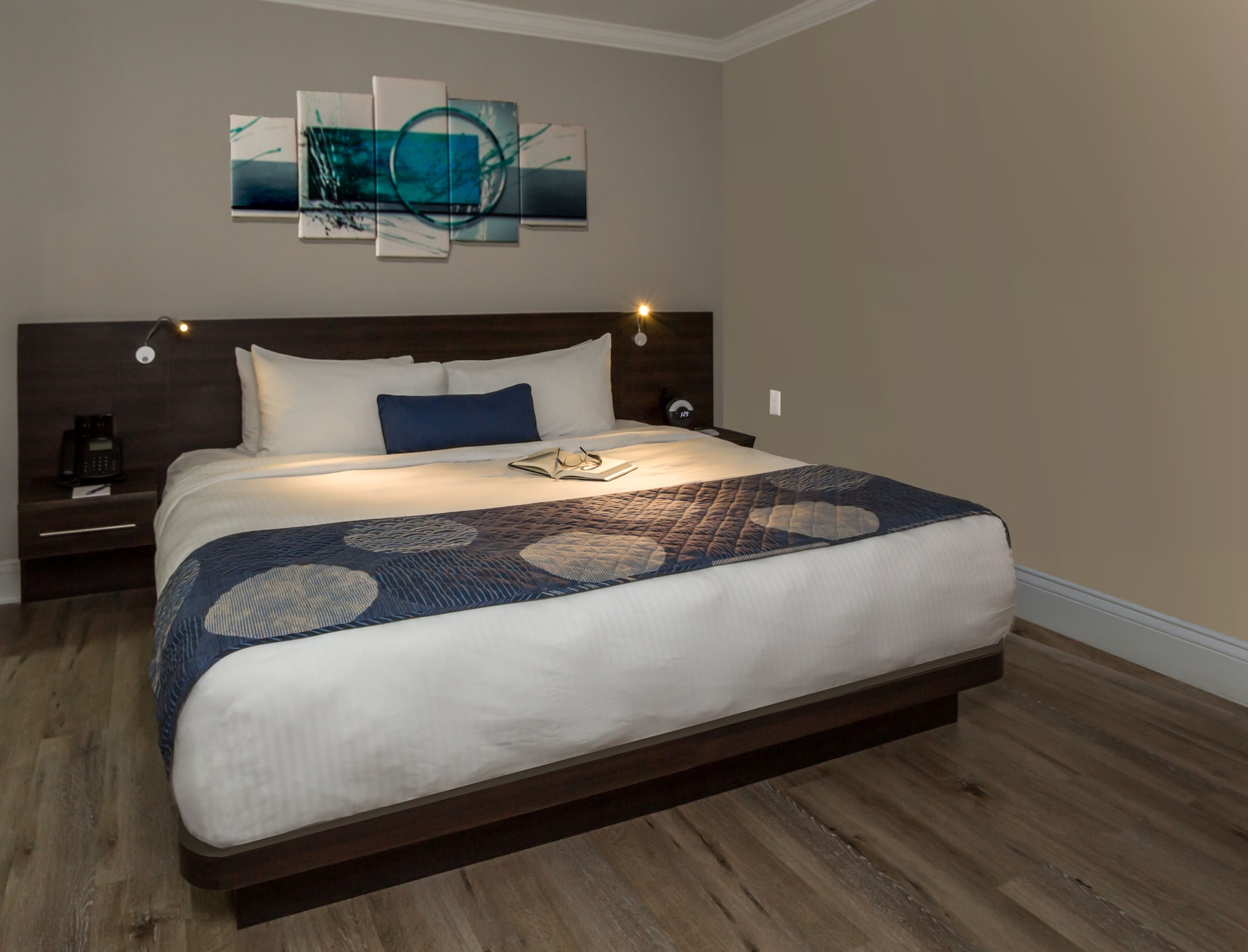 PRESIDENTIAL, SUITE, BALCONY