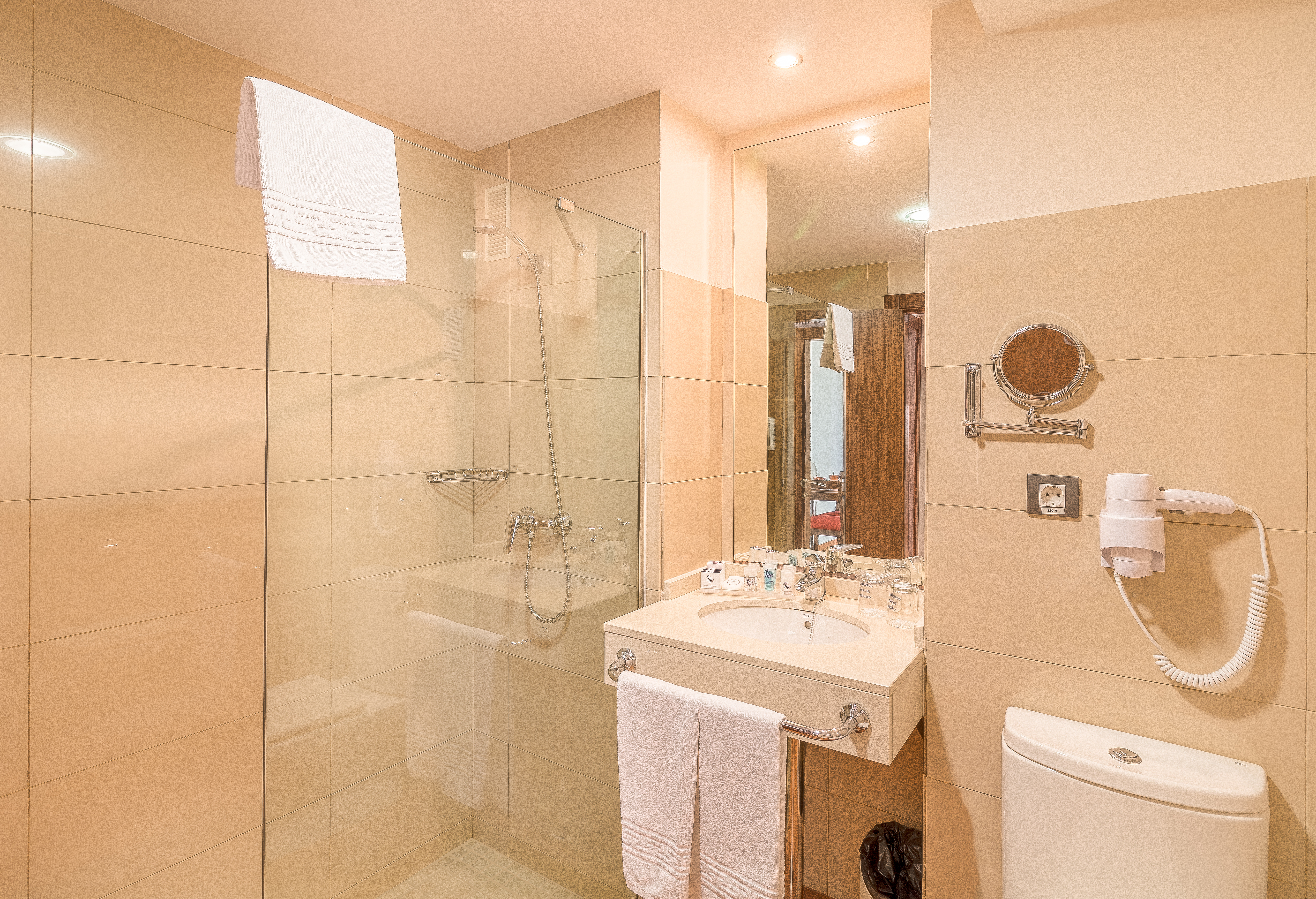 غرفة بريميوم مفردة بسرير مزدوج، Hotel LIVVO Corralejo Beach 4/4