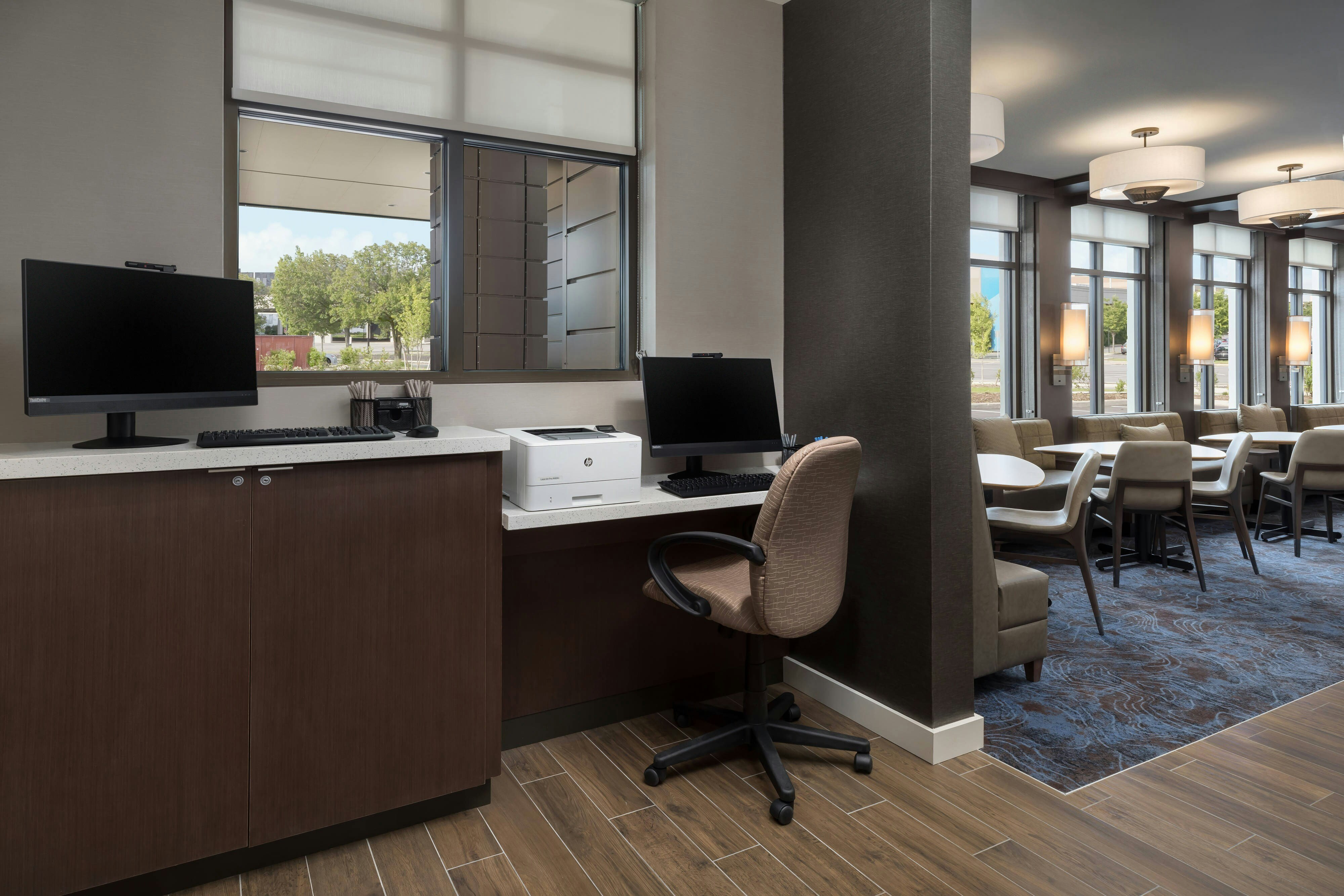 Residence Inn Long Island Garden City 41/51