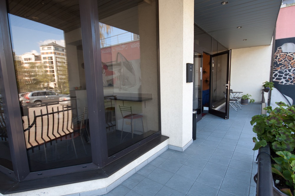 Hotel Kert 2/27