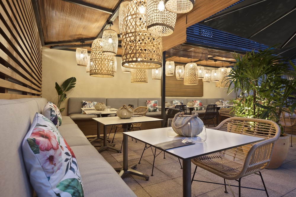 Innside by Melia Barcelona Apolo 61/75