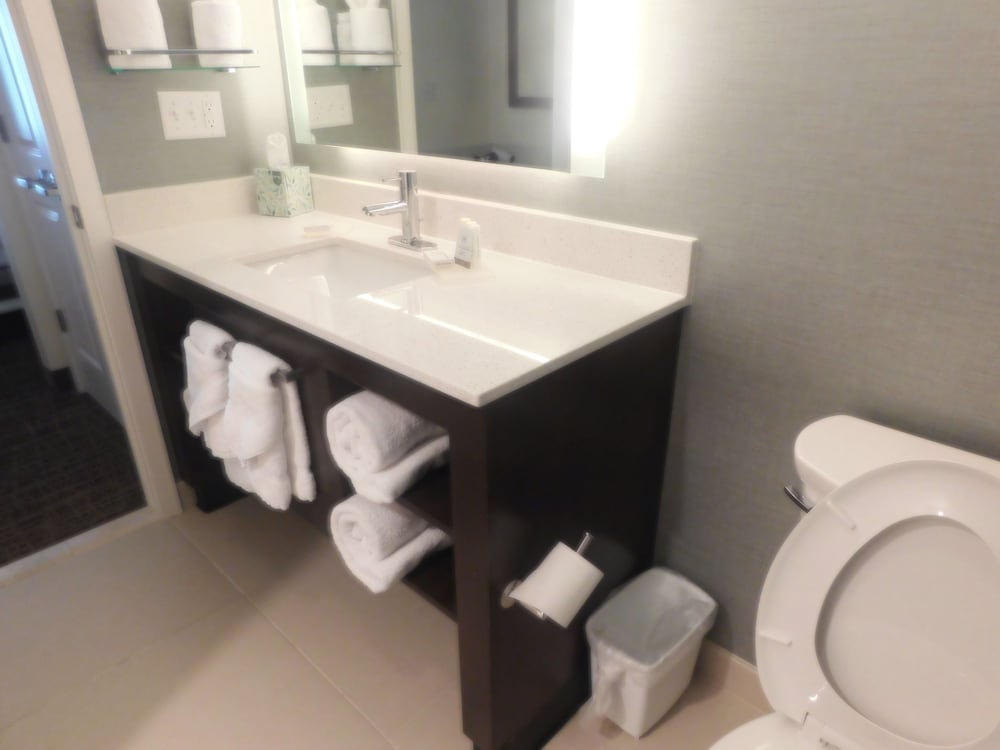 Residence Inn Winston Salem Hanes Mall 15/44