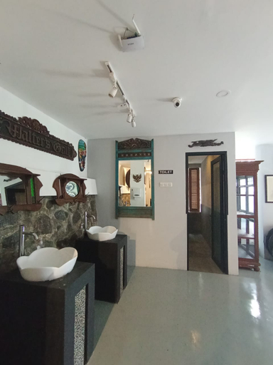 The Culture Hotel and Gallery 11/11