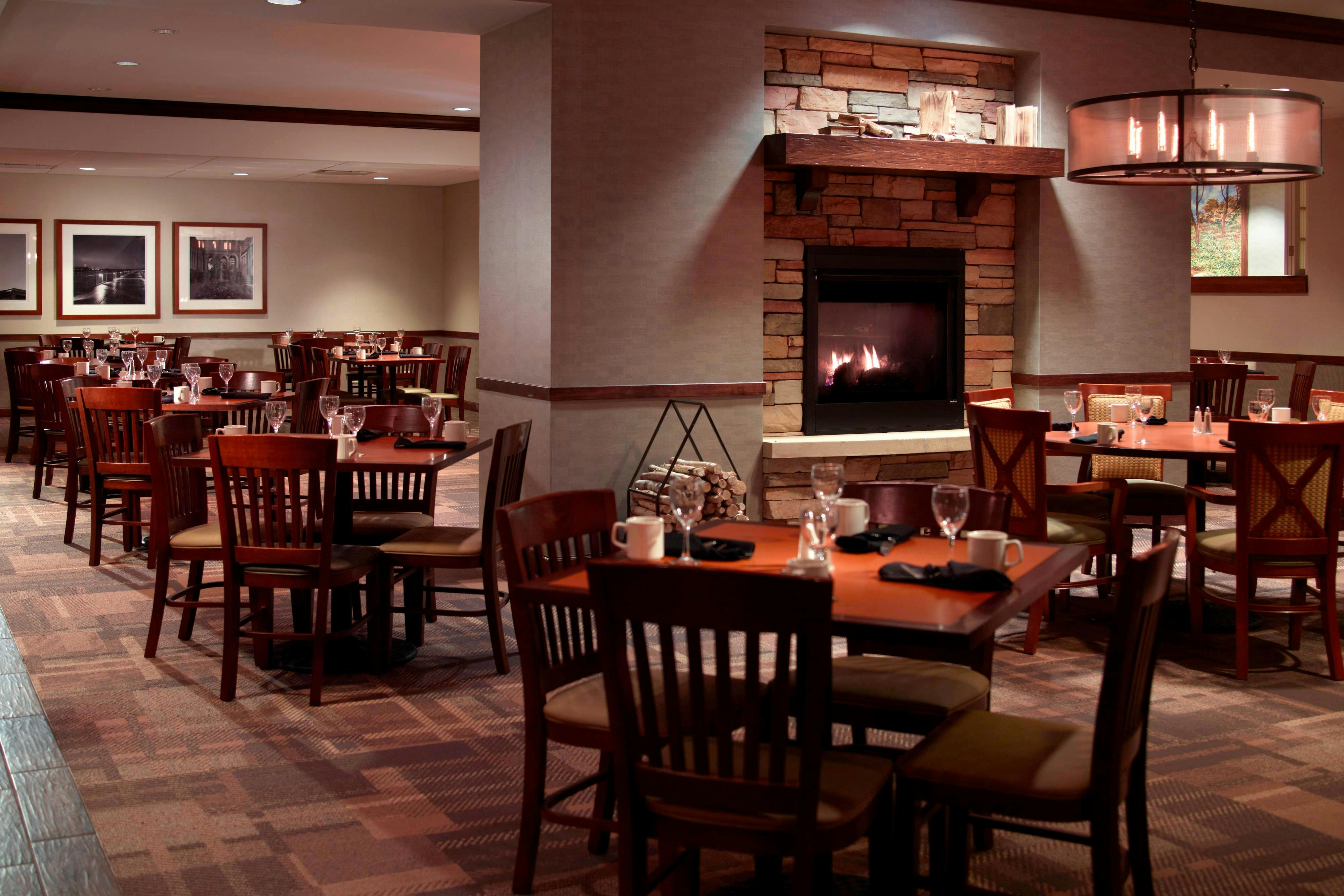 Des Moines Marriott Downtown 40/64
