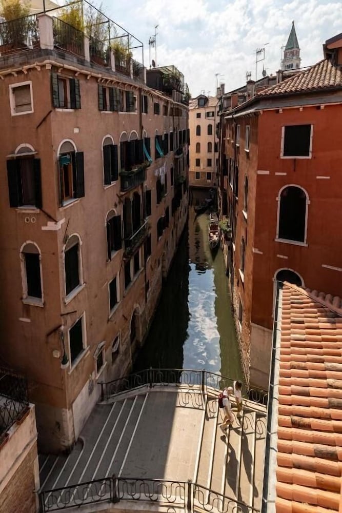 Bella Venezia 2/66